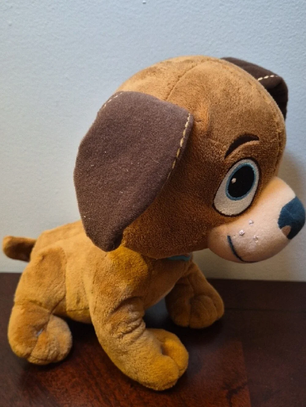 Disney Just Play Doc Mcstuffins Findo Barking Brown Dog Plush